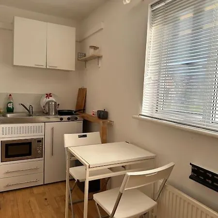 Flat Close To Leagrave Station Luton Airport Exterior photo