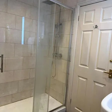 Flat Close To Leagrave Station Luton Airport Exterior photo